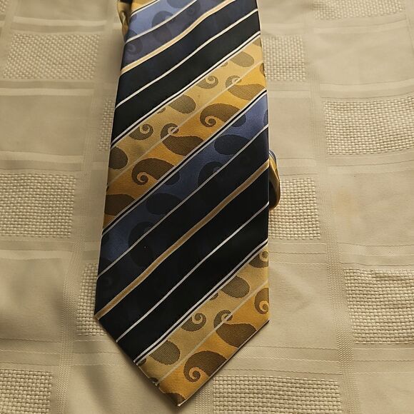 Boulevard Club Men Stripped Tie Yellow/ Navy Blue - Picture 11 of 16